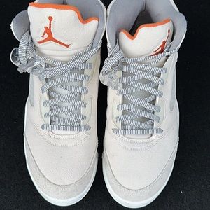 2023
Air Jordan 5 Retro SE 'Craft'